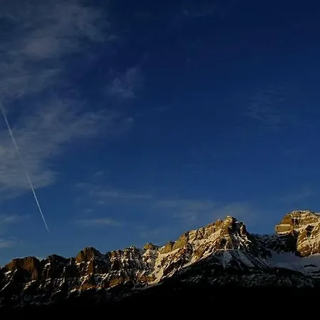 Santa Marina 아파트